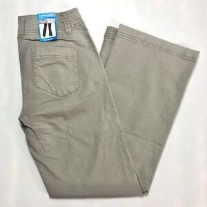 NWT Columbia Road To Rock Khaki Pants